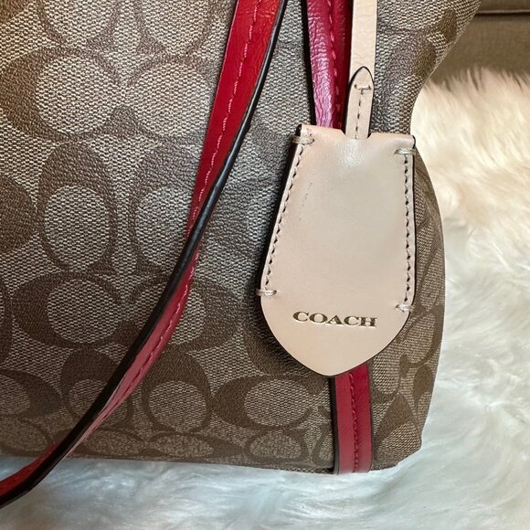 LOW START Coach Peyton Signature Monogram Pocket Tote - Picture 10 of 14